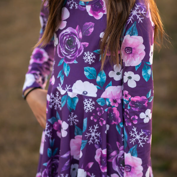 Purple Floral Snowflake 12